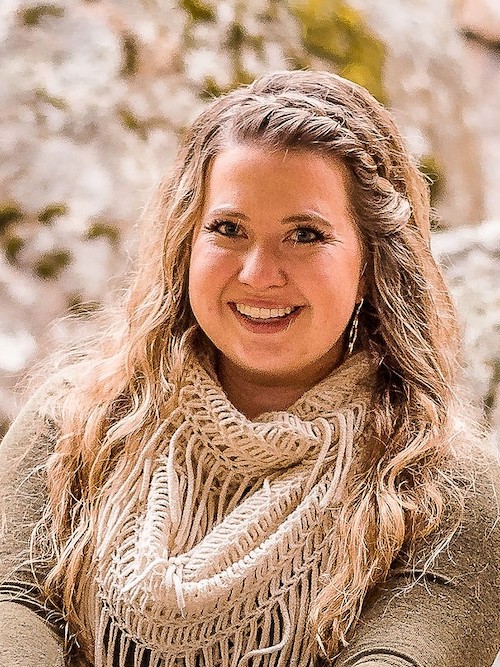 Savannah Headshot insurance agency Bailey, Colorado